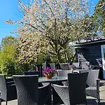 펜션 Cozy Only 500 M From The Sea *