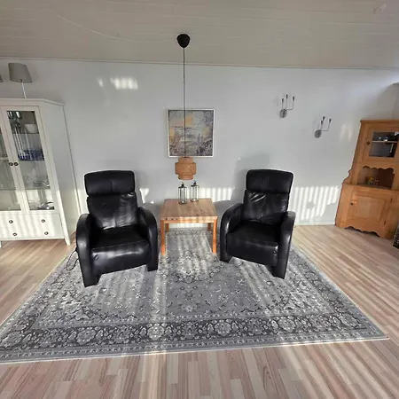 Cozy Only 500 M From The Sea